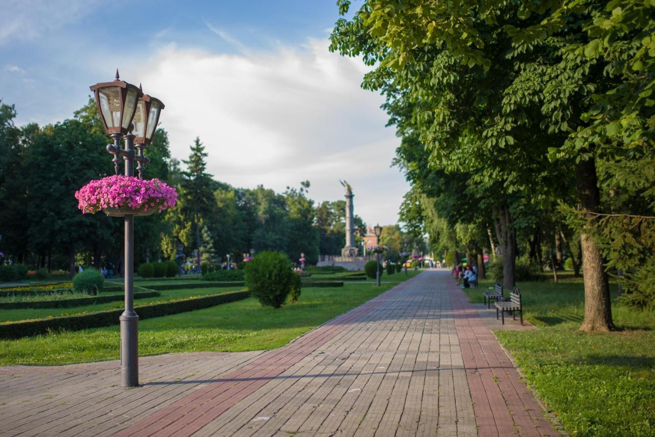 Modern apartmeents near Central Park Poltava Buitenkant foto